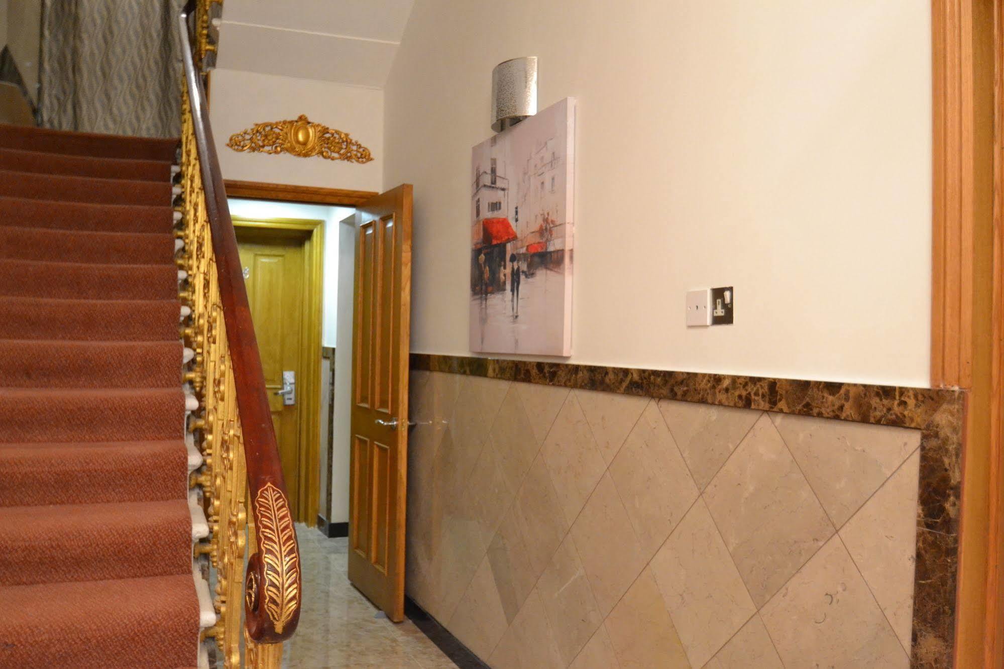 Paddington Apartments Лондон Экстерьер фото